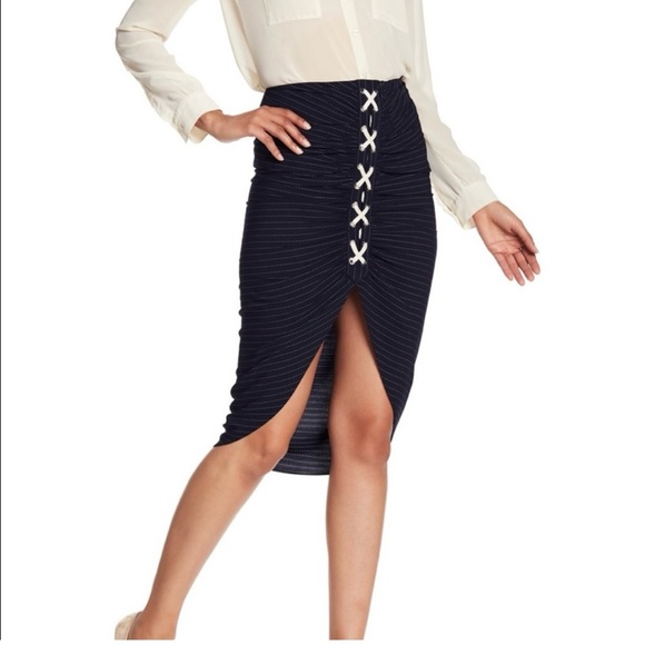 Veronica Beard Marlow Navy blue Striped Lace-Up Ruched Skirt size 2/4